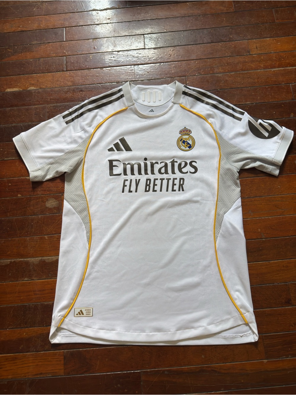 Adidas Real Madrid home 25/26 Short Sleeve Football Shirt